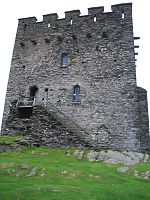 SDJ Dolwyddelan Castle Keep.jpg