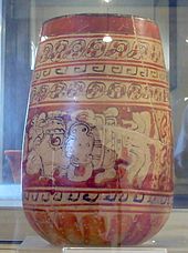 Curucuitz Late Classic Maya vase.jpg
