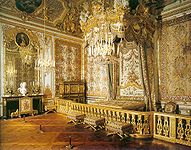 Versailles Queen's Chamber.jpg