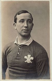 Dick Jones - Rugby player.jpg