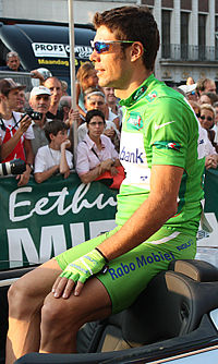 Óscar Freire in the green jersey that he received for winning the points classification in the 2008 Tour de France