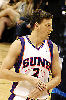 Giricek with the Phoenix Suns.