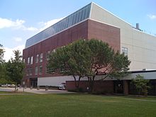 The Medical Education Center contains facilities of the School of Medicine including the naturally-lit Alumni Gross Anatomy Laboratory.