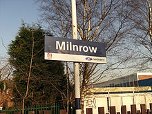 Milnrow railway station.jpg