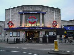 Colliers Wood stn entrance.JPG