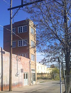 Color photograph of the Newby-McMahon Building in Wichita Falls, Texas.