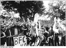 Bundesarchiv Bild 183-1989-0805-025, Supercup SG Dynamo Dresden - BFC Dynamo 1-4.jpg