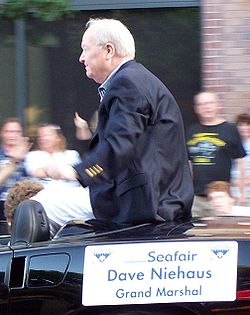 Dave Niehaus 1.jpg