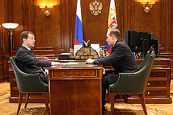 Dmitry Medvedev 27 March 2009-2.jpg