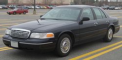 1998–2002 Ford Crown Victoria LX