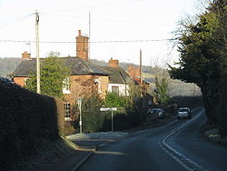 Heightington Lane junction, Dunley.jpg