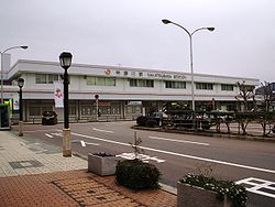 NakatsugawaStation-2007-3-31.JPG