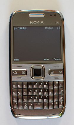 Nokia e72-1.jpg