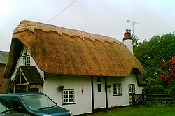 Thatched cottage, Cookhill.jpg