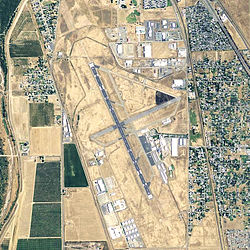 Yuba County Airport - USGS Topo.jpg