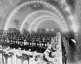 Photo of the Auditorium Hotel dining hall