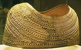 British Museum gold thing 501594 fh000035.jpg