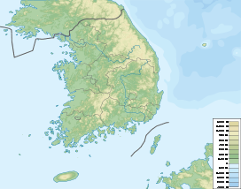 Jirisan is located in South Korea