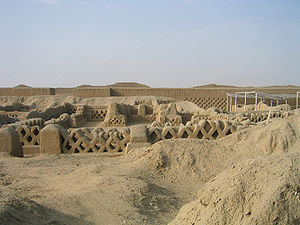 Overview of ruins of the Tschudi Complex, Chan Chan