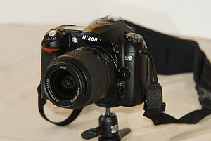 Nikon D50 Wikipedia.jpg