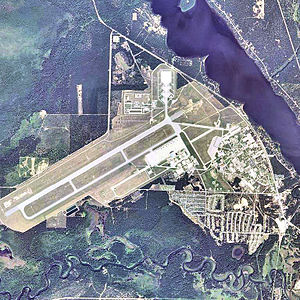 Oscoda-Wurtsmith Airport-2006-USGS.jpg